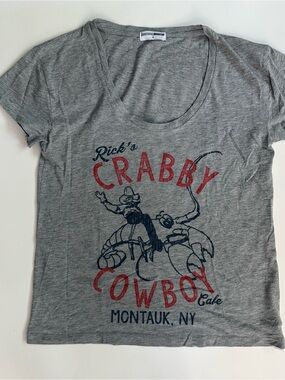 Montauk Mainstay Rick’s Crabby Cowboy Cafe ladies T-shirt size M